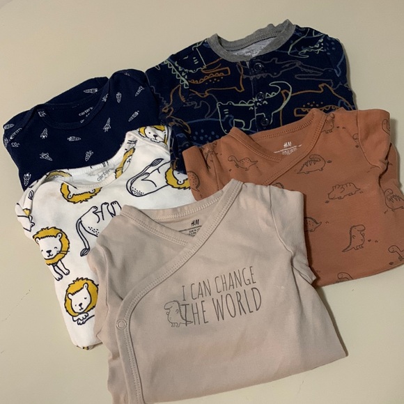 Assorted Onsies - Picture 1 of 11